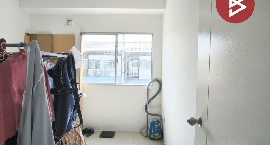 Reihenhaus zum Kauf mit 3 Zimmer in Bang Phli, Samut Prakan