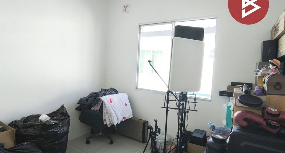 Reihenhaus zum Kauf mit 3 Zimmer in Bang Phli, Samut Prakan