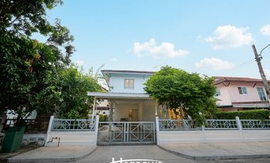 Haus zum Kauf mit 4 Zimmer in Thanyaburi, Pathum Thani