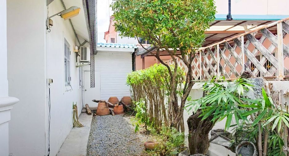 Haus zum Kauf mit 4 Zimmer in Thanyaburi, Pathum Thani