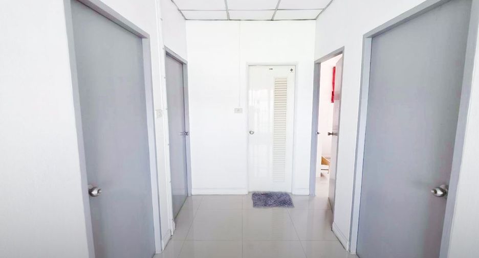 Haus zum Kauf mit 4 Zimmer in Thanyaburi, Pathum Thani