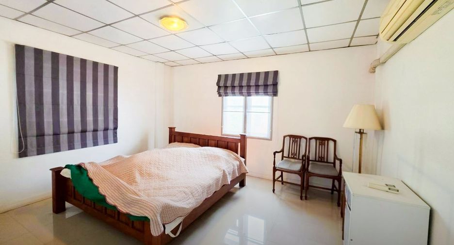 Haus zum Kauf mit 4 Zimmer in Thanyaburi, Pathum Thani