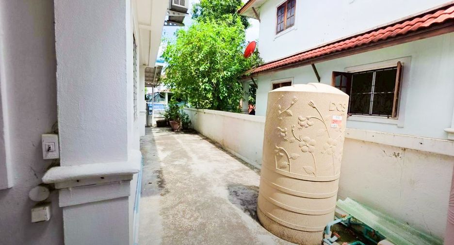Haus zum Kauf mit 4 Zimmer in Thanyaburi, Pathum Thani