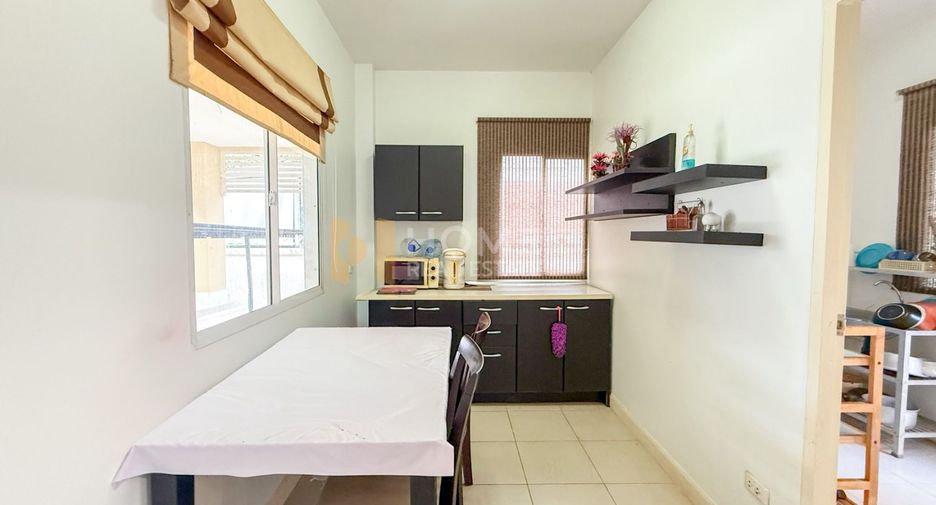 For sale 3 bedrooms house in Lat Krabang, Bangkok
