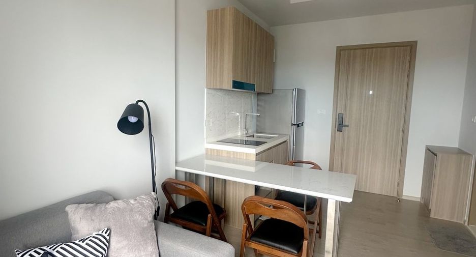 Wohnung zur Miete mit 1 Zimmer in Chom Thong, Bangkok