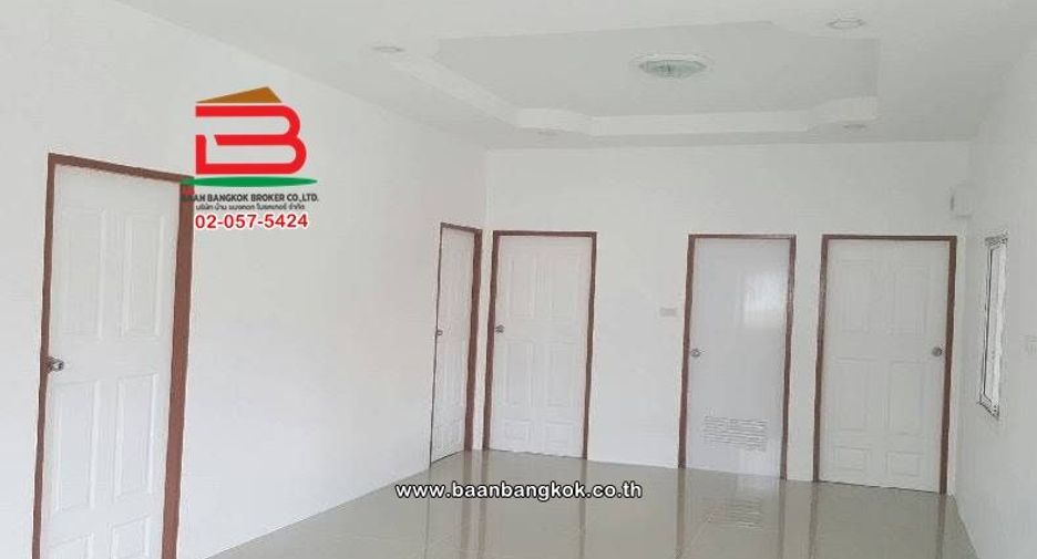 À vendre 3 chambres maison à Ban Chang, Rayong