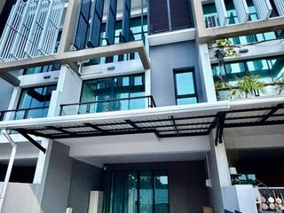 For rent そして for sale 3 ベッドルーム townhouse in Khlong Toei, Bangkok
