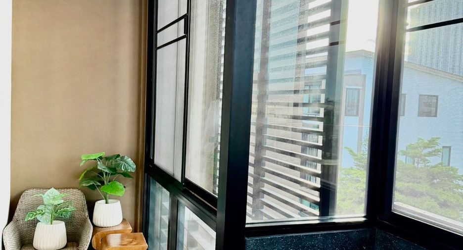Reihenhaus zur Miete und zum Kauf mit 3 Zimmer in Khlong Toei, Bangkok