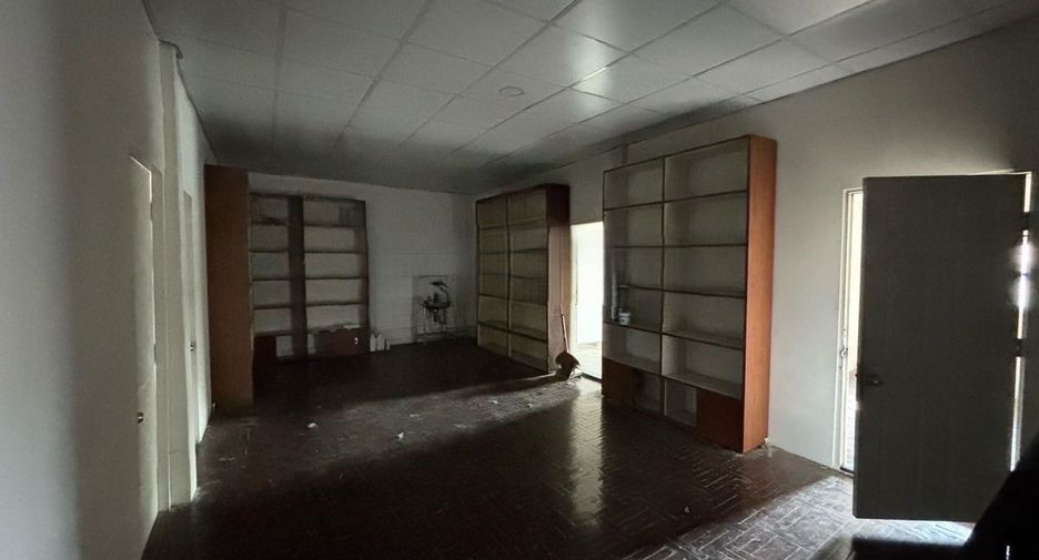 Аренда торговое помещение в Сампхантхащонг, Бангкок