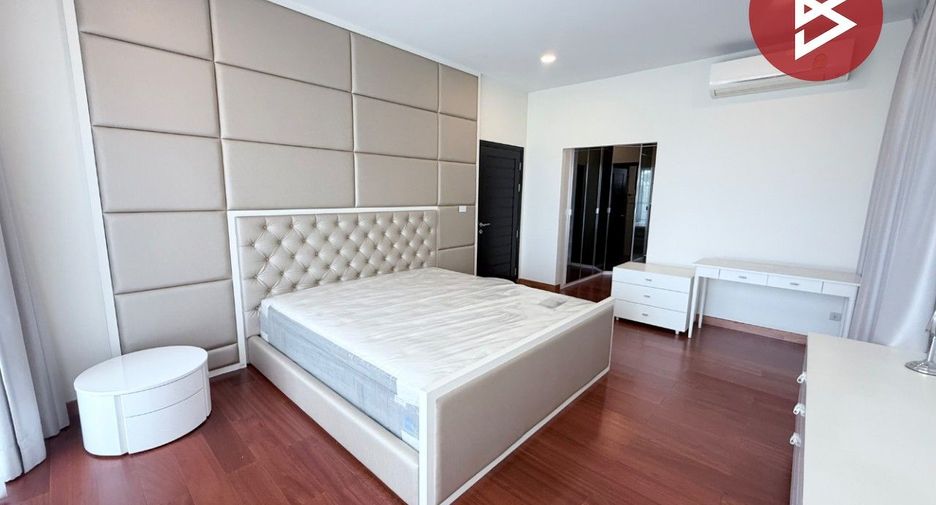À vendre 4 chambres maison à Mueang Chon Buri, Chonburi