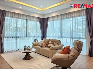 Haus zum Kauf mit 4 Zimmer in Bang Lamung, Chonburi