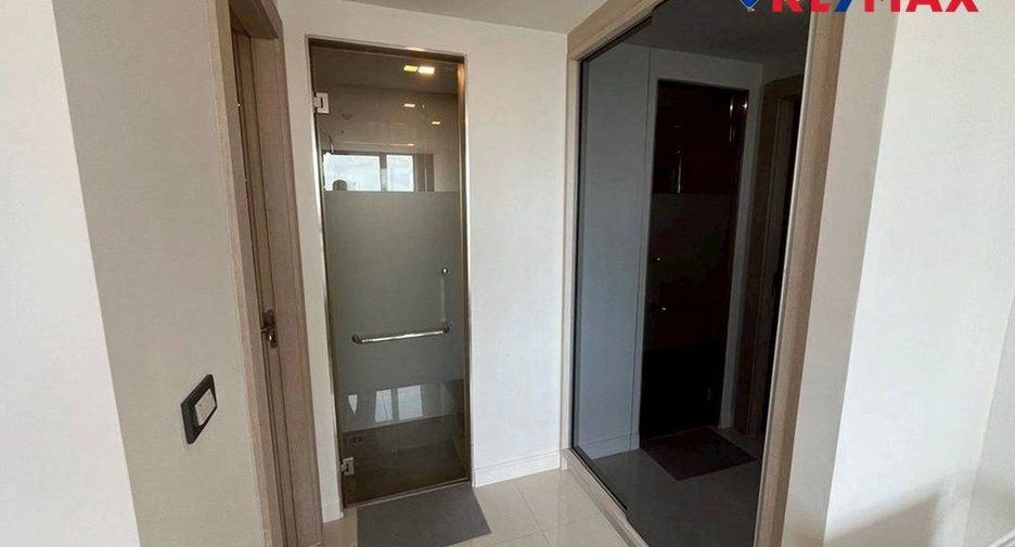 For sale 2 bedrooms condo in Pratumnak, Pattaya