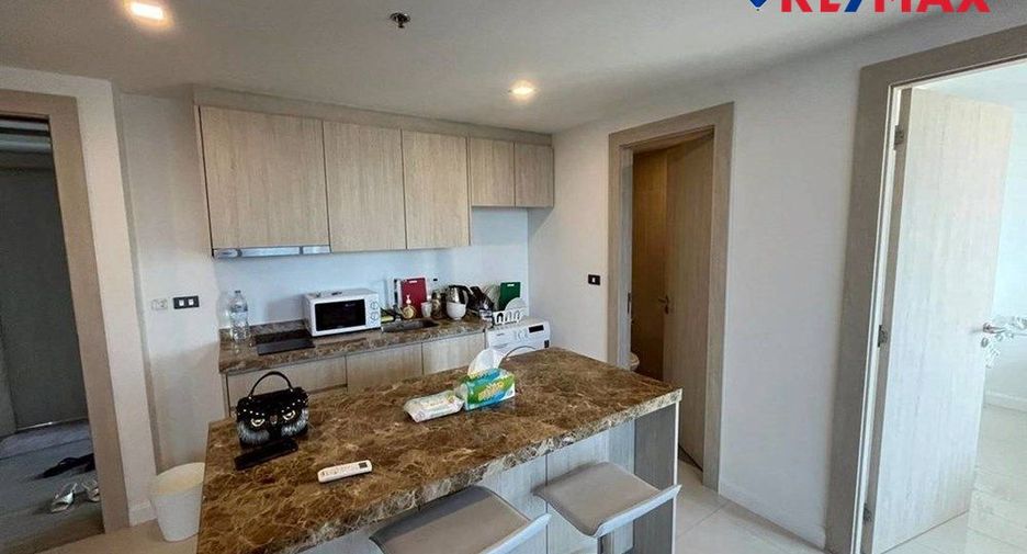 For sale 2 bedrooms condo in Pratumnak, Pattaya