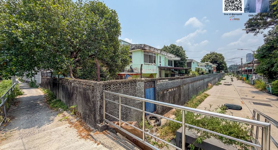 Haus zum Kauf mit 4 Zimmer in Bang Na, Bangkok