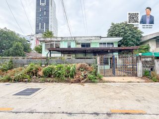 For sale 4 bedrooms house in Bang Na, Bangkok