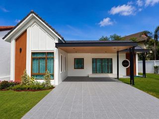 À louer 3 chambres maison à Bang Lamung, Chonburi