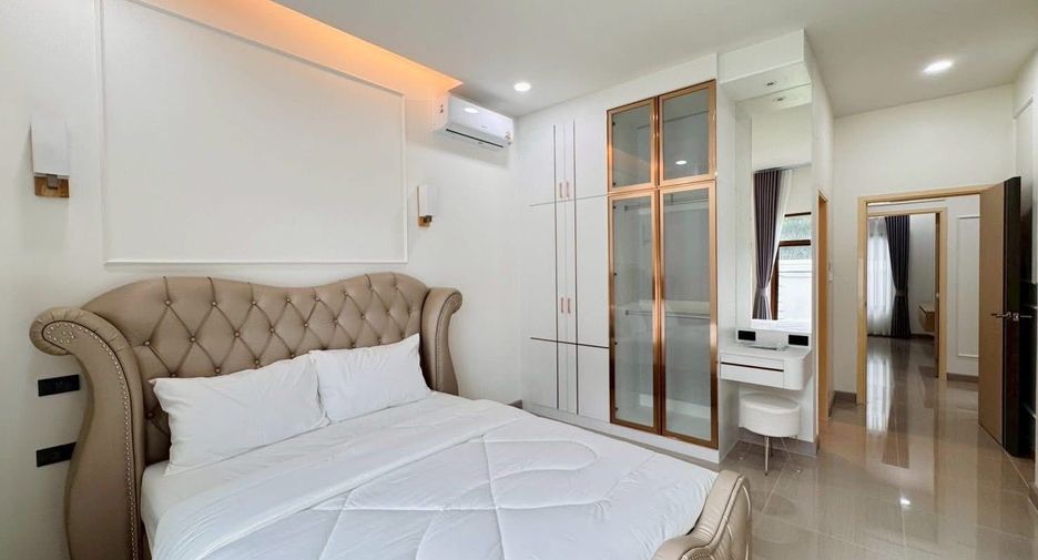 For rent 3 bedrooms house in East Pattaya, Pattaya