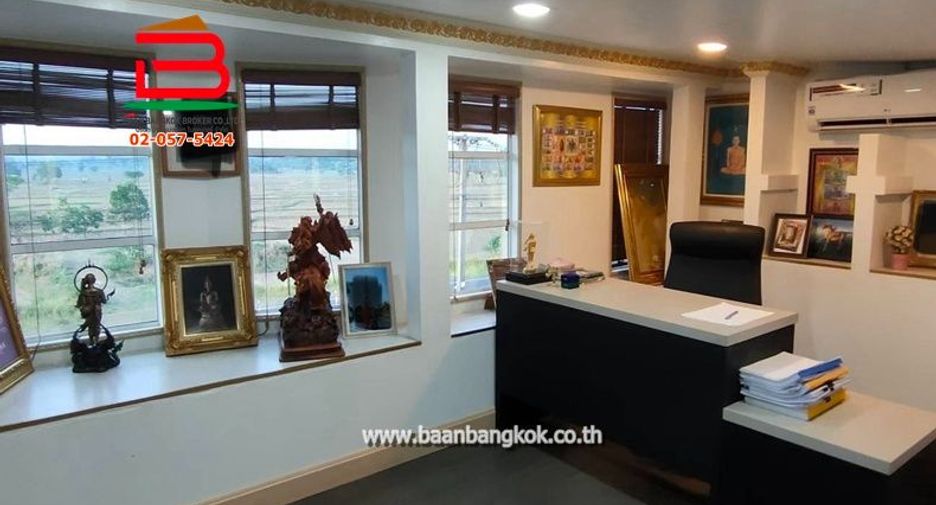À vendre 10 chambres maison à Dong Luang, Mukdahan