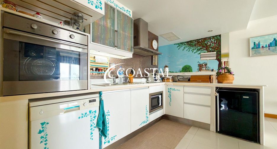 For sale 2 bedrooms condo in Jomtien, Pattaya