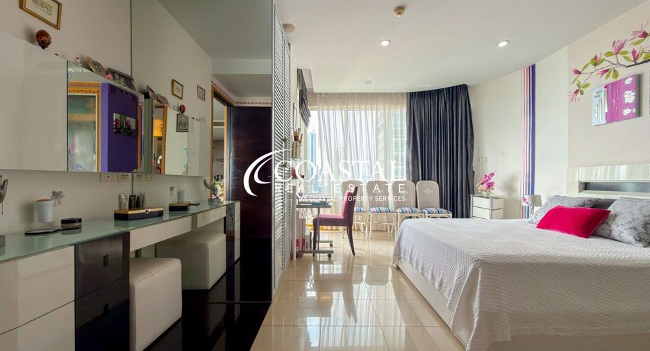 For sale 2 bedrooms condo in Jomtien, Pattaya