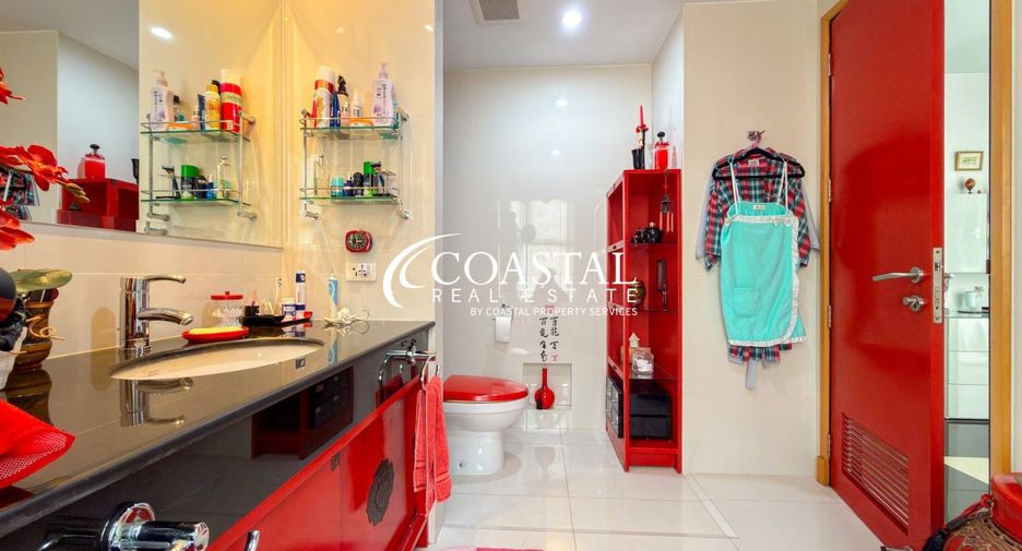 For sale 2 bedrooms condo in Jomtien, Pattaya
