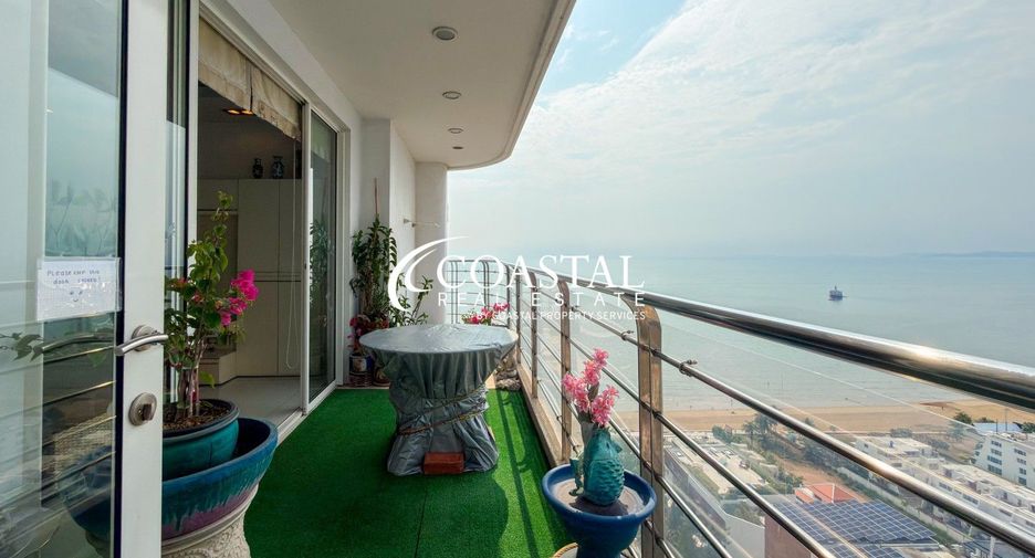 For sale 2 bedrooms condo in Jomtien, Pattaya