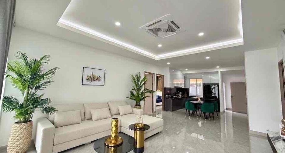 For rent 4 ベッドルーム villa in Jomtien, Pattaya