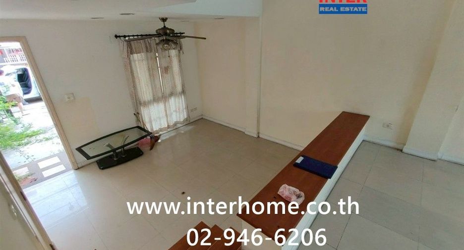 For sale 3 bedrooms townhouse in Bueng Kum, Bangkok