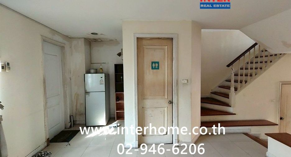 For sale 3 bedrooms townhouse in Bueng Kum, Bangkok