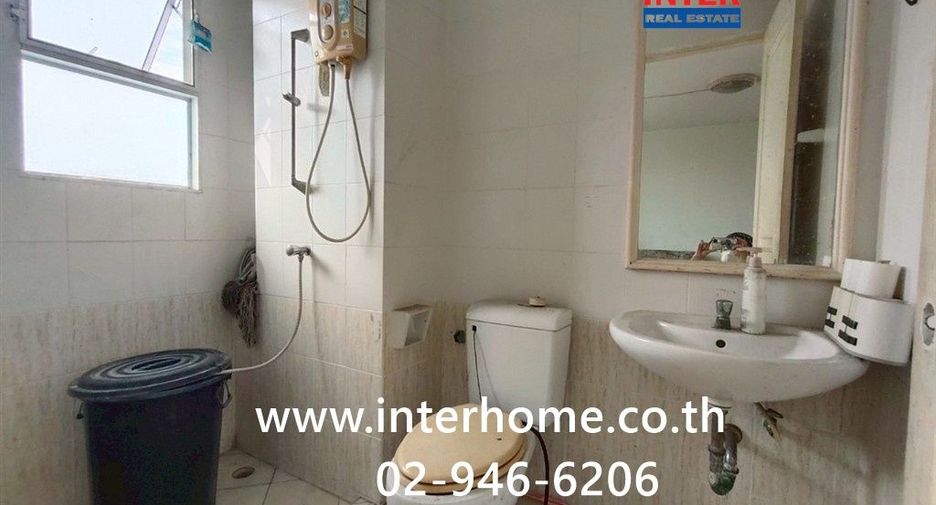 For sale 3 bedrooms townhouse in Bueng Kum, Bangkok