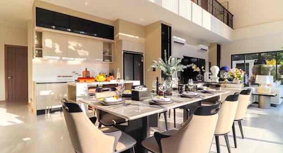 For sale and for rent 8 bedrooms villa in South Pattaya, Pattaya