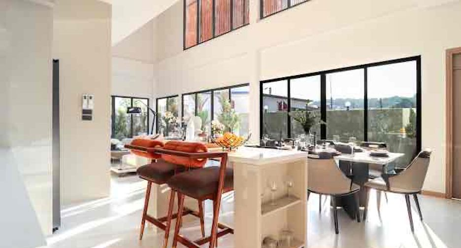 For sale and for rent 8 bedrooms villa in South Pattaya, Pattaya