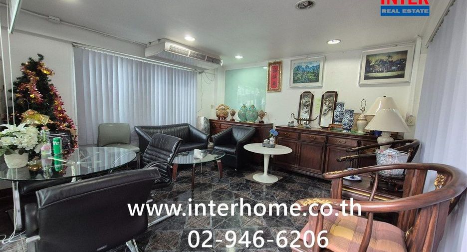 À vendre entrepôt à Huai Khwang, Bangkok