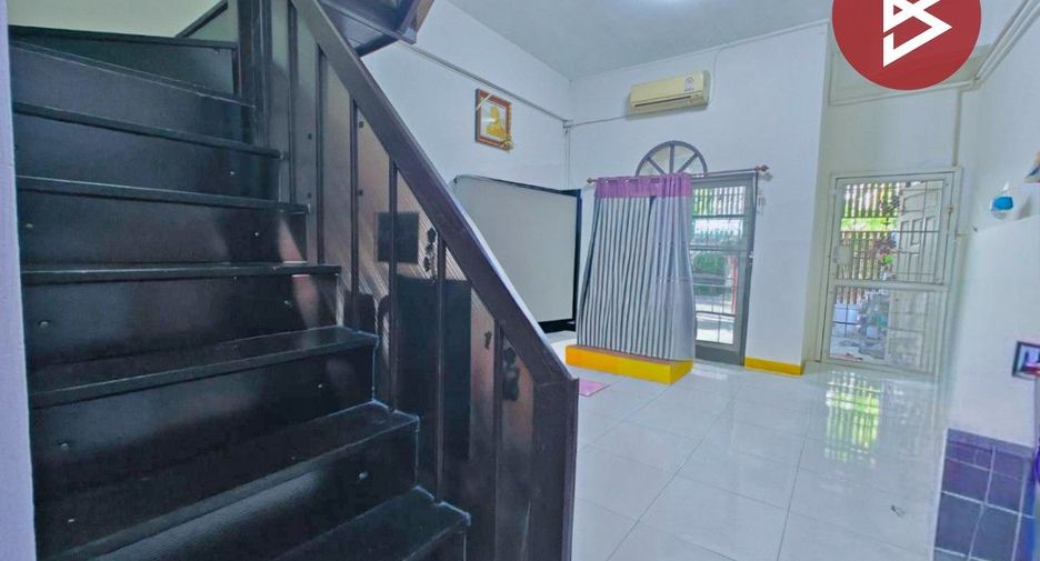 Casa adosada en venta de 2 habitaciones en Chatuchak, Bangkok