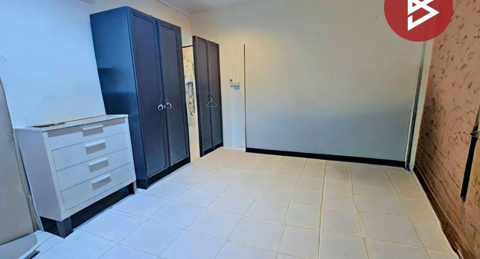 Casa adosada en venta de 2 habitaciones en Chatuchak, Bangkok