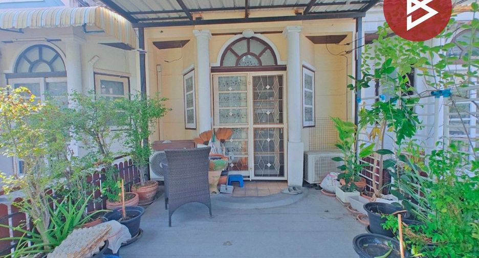 Casa adosada en venta de 2 habitaciones en Chatuchak, Bangkok
