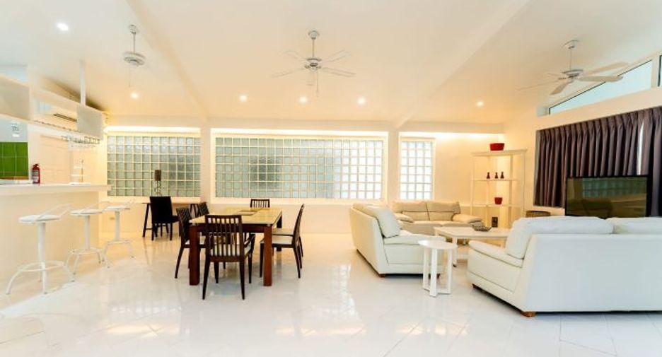 For rent 3 bedrooms villa in Thalang, Phuket