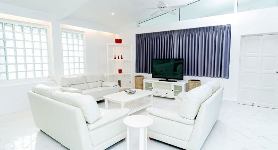 For rent 3 bedrooms villa in Thalang, Phuket