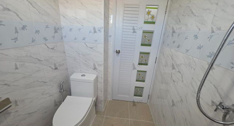 For sale 1 bed condo in Bang Phlat, Bangkok