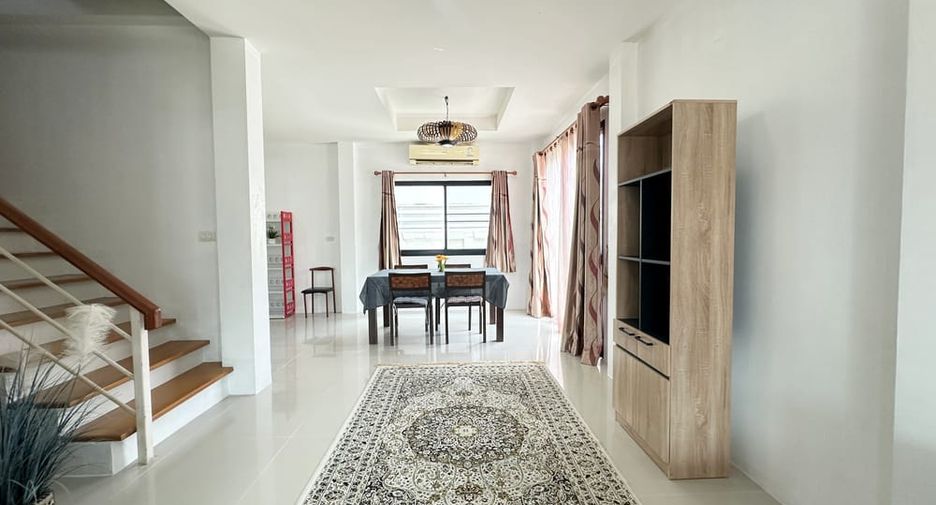ให้เช่า 3 ห้องนอน บ้านเดี่ยว ใน พัทยาตะวันออก, พัทยา