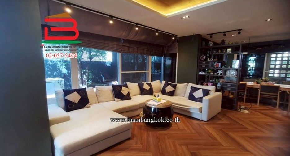 For rent and for sale 4 bedrooms house in Thawi Watthana, Bangkok