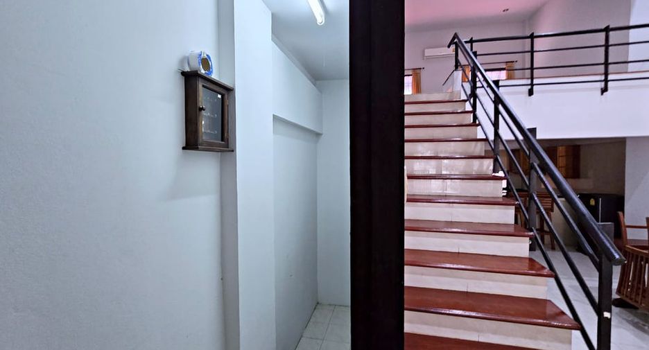Gewerbefläche zur Miete mit 3 Zimmer in Central Pattaya, Pattaya