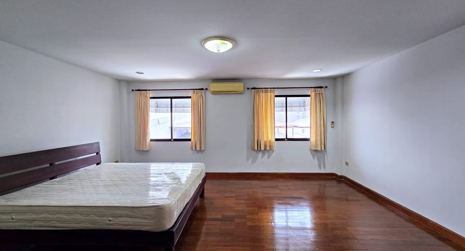 Gewerbefläche zur Miete mit 3 Zimmer in Central Pattaya, Pattaya