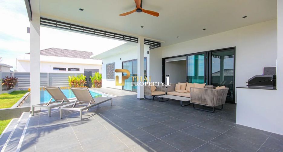 For sale 3 bedrooms villa in Hua Hin, Prachuap Khiri Khan