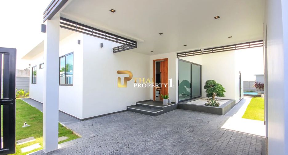 For sale 3 bedrooms villa in Hua Hin, Prachuap Khiri Khan