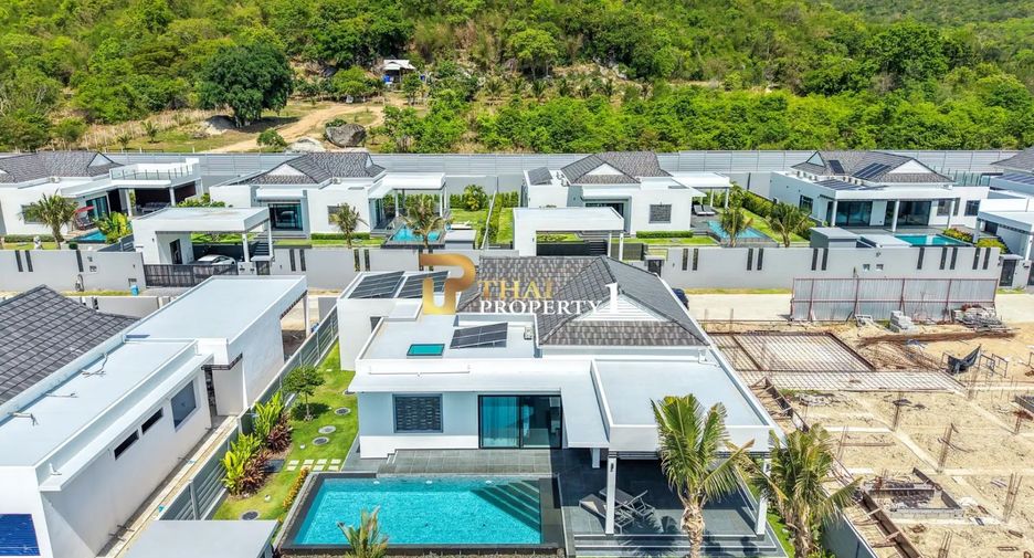 For sale 3 bedrooms villa in Hua Hin, Prachuap Khiri Khan