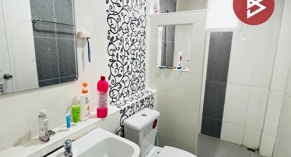 Casa en venta de 2 habitaciones en Pluak Daeng, Rayong