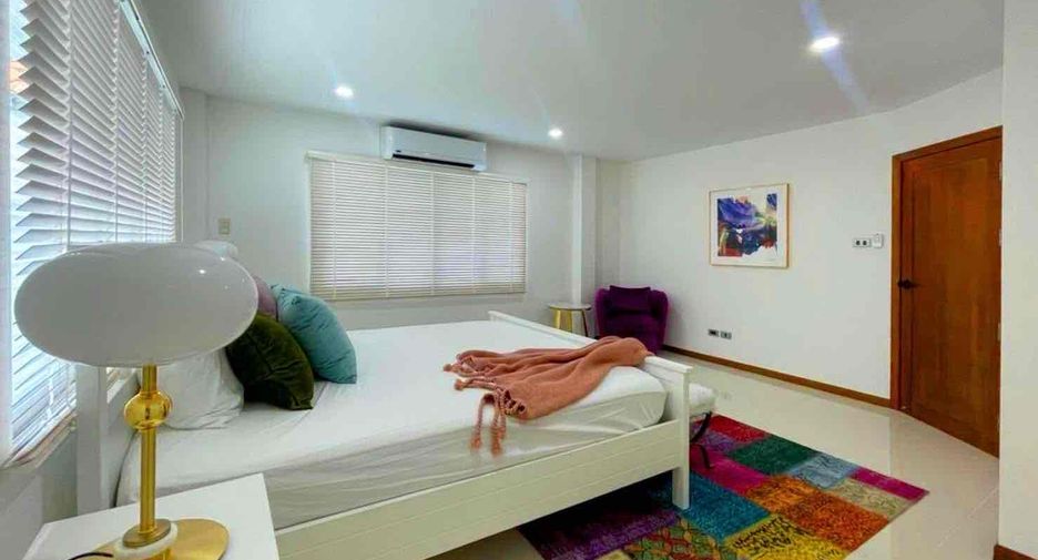 For rent 4 bedrooms villa in Jomtien, Pattaya