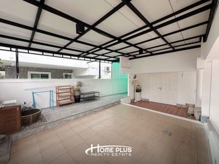 For sale 3 bedrooms house in Saphan Sung, Bangkok