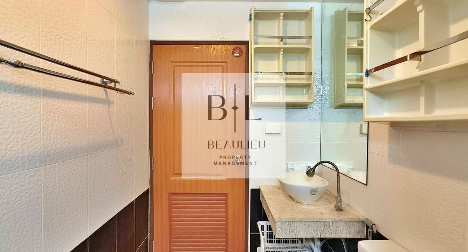 For rent studio condo in Jomtien, Pattaya